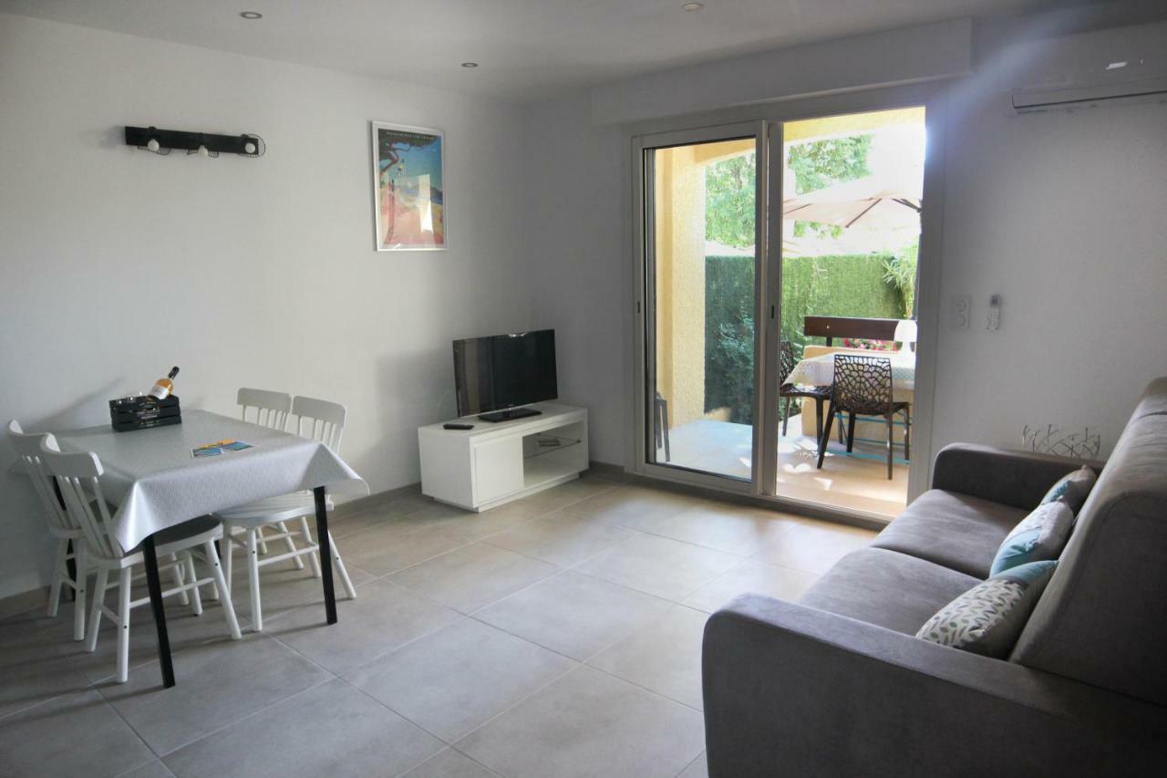 Appartement Provence Heureuse Saint-Cyr-sur-Mer Esterno foto